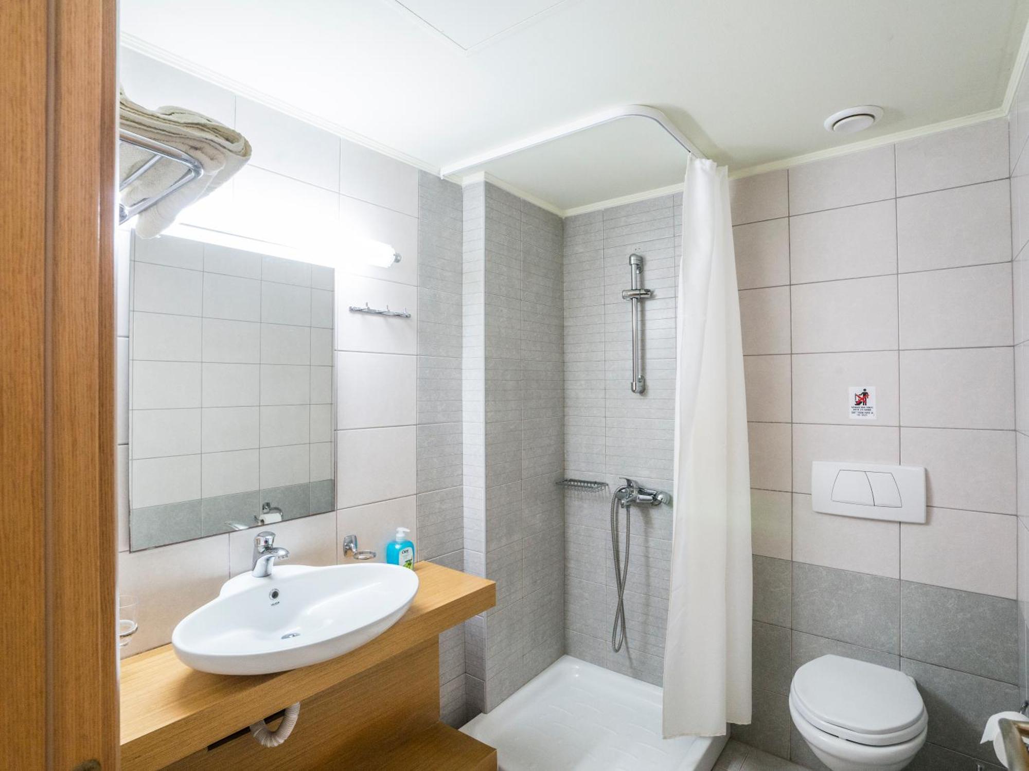 Athina Beach Hotel Kato Daratso Habitación foto